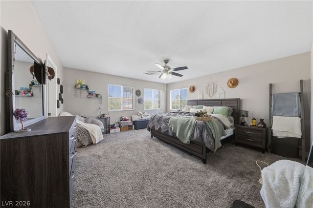 9825 Via Delores Avenue, Las Vegas, NV 89117