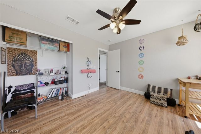 9825 Via Delores Avenue, Las Vegas, NV 89117