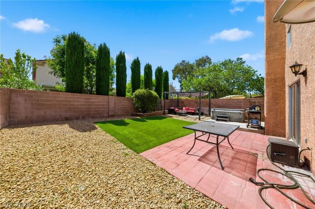 9825 Via Delores Avenue, Las Vegas, NV 89117