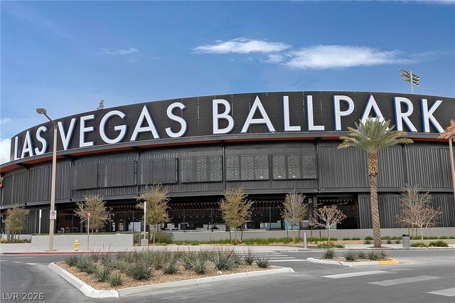 9825 Via Delores Avenue, Las Vegas, NV 89117