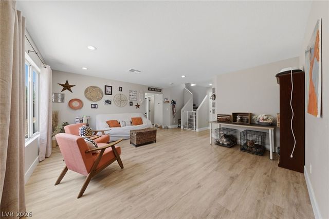 9825 Via Delores Avenue, Las Vegas, NV 89117