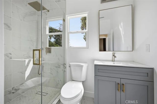 1431 Montgomery A, Glendale, CA 91202