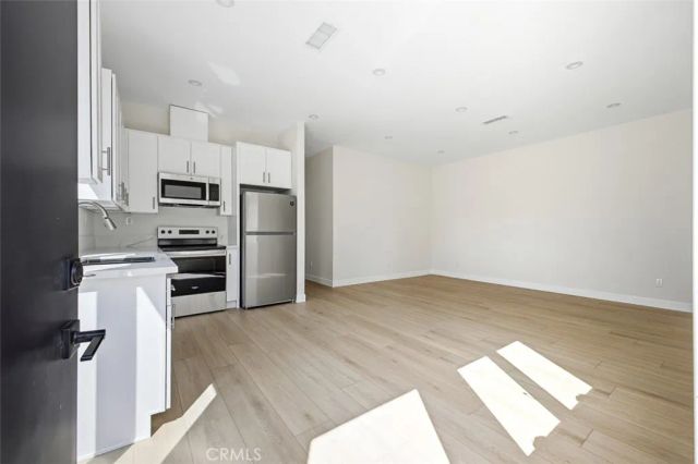 1431 Montgomery A, Glendale, CA 91202