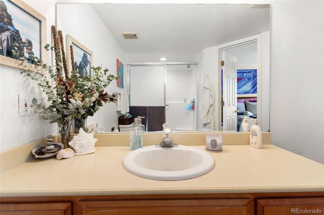 8321 S Upham Way 2-208, Littleton, CO 80128