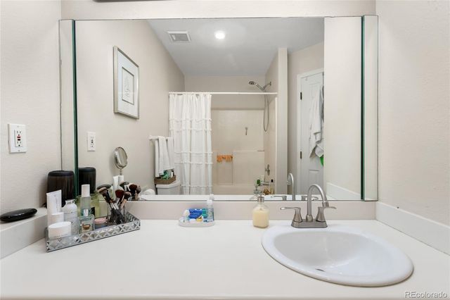 8321 S Upham Way 2-208, Littleton, CO 80128