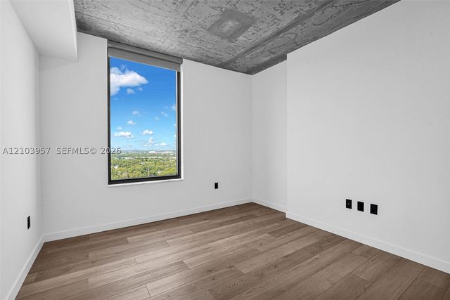 307 SW 5th St 0, Fort Lauderdale, FL 33315