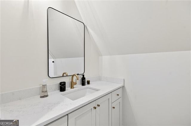 110 Channing Lane, Fayetteville, GA 30214