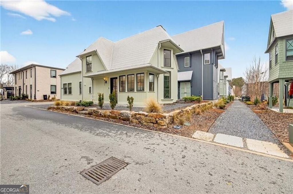 110 Channing Lane, Fayetteville, GA 30214