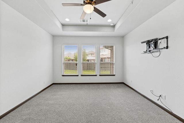 221 Mandana ST, Leander, TX 78641