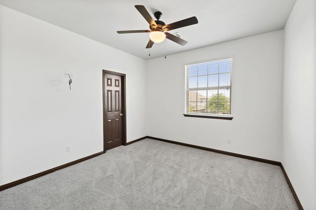 221 Mandana ST, Leander, TX 78641