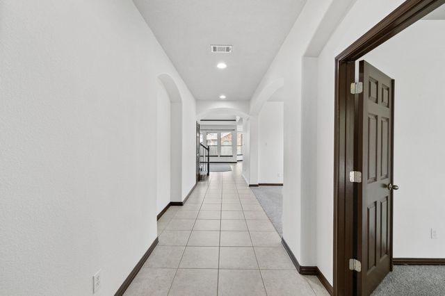 221 Mandana ST, Leander, TX 78641