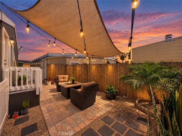 19361 Brookhurst 134, Huntington Beach, CA 92646