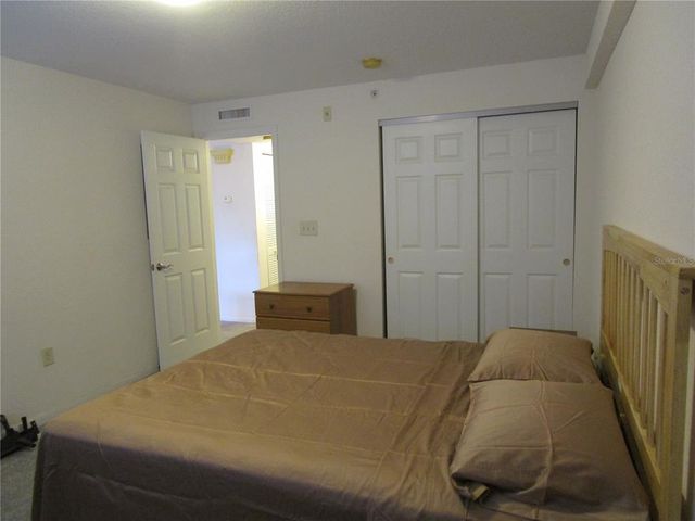 1950 59TH AVENUE N 212, St Petersburg, FL 33714