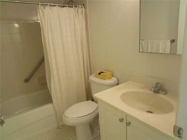1950 59TH AVENUE N 212, St Petersburg, FL 33714