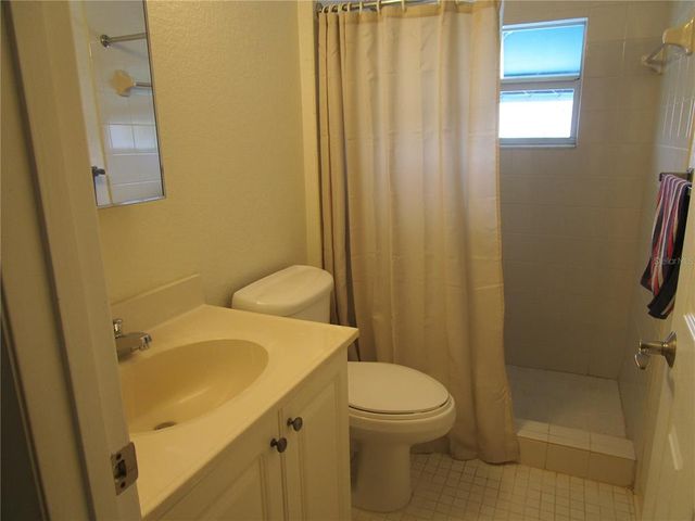 1950 59TH AVENUE N 212, St Petersburg, FL 33714