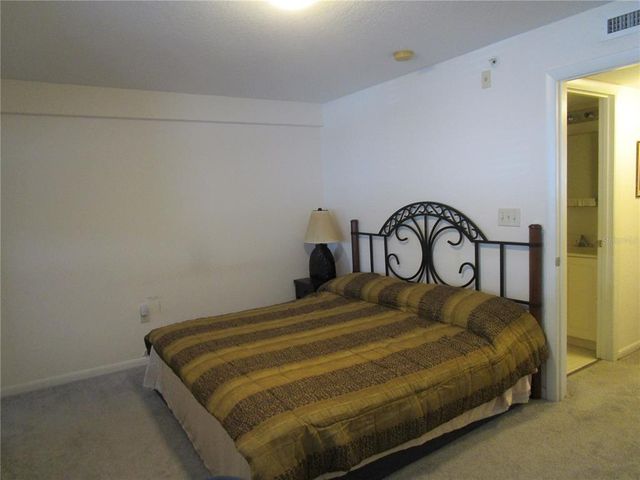 1950 59TH AVENUE N 212, St Petersburg, FL 33714