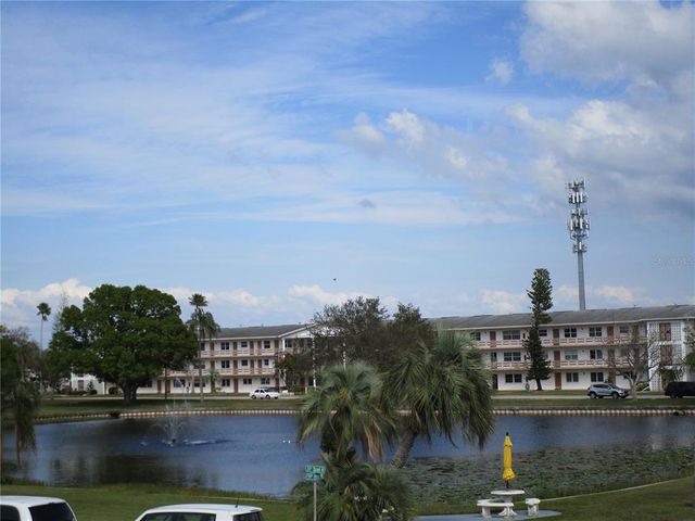1950 59TH AVENUE N 212, St Petersburg, FL 33714
