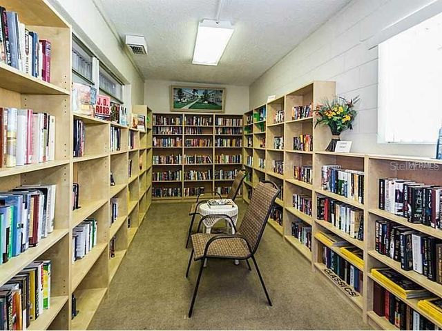 1950 59TH AVENUE N 212, St Petersburg, FL 33714