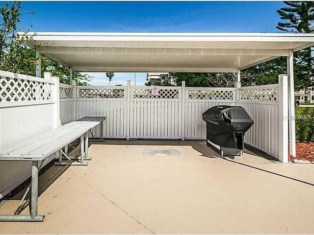 1950 59TH AVENUE N 212, St Petersburg, FL 33714