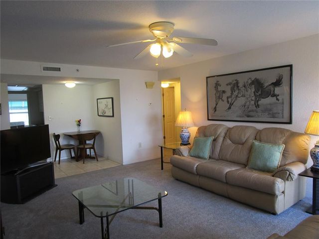 1950 59TH AVENUE N 212, St Petersburg, FL 33714