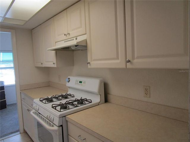 1950 59TH AVENUE N 212, St Petersburg, FL 33714