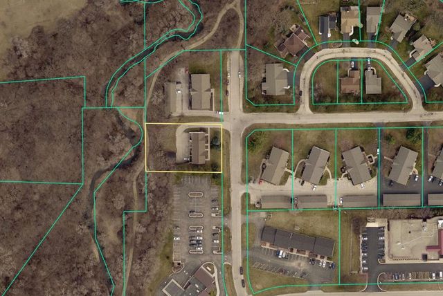 11702 Parkway Drive, Roscoe, IL 61073