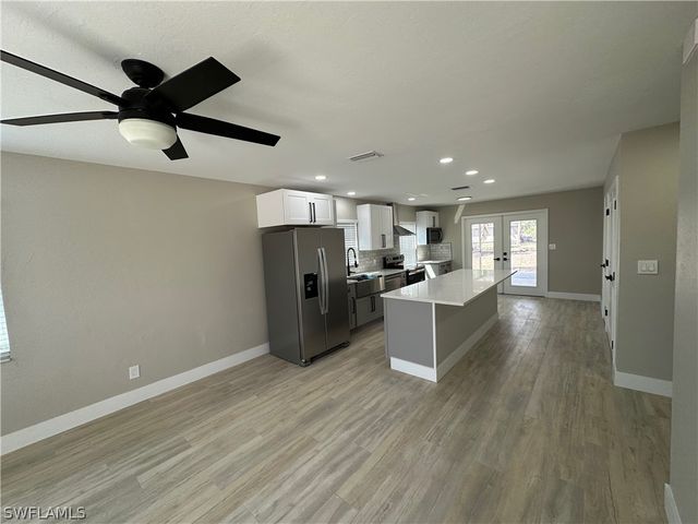 9161 Seville RD, Fort Myers, FL 33967