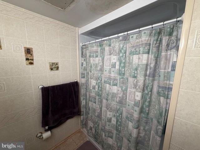 3245 MORRELL AVE, Philadelphia, PA 19114