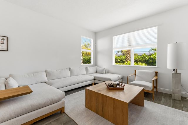 550 Parsons Way, Deerfield Beach, FL 33442