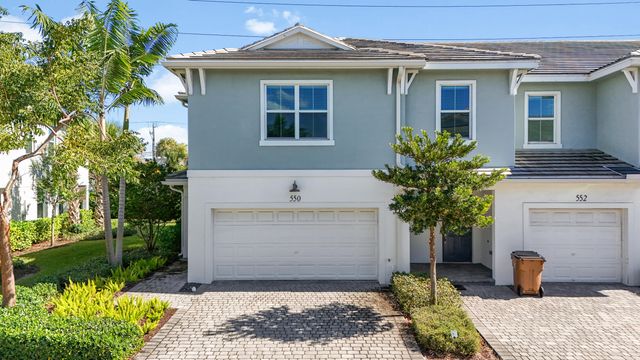 550 Parsons Way, Deerfield Beach, FL 33442