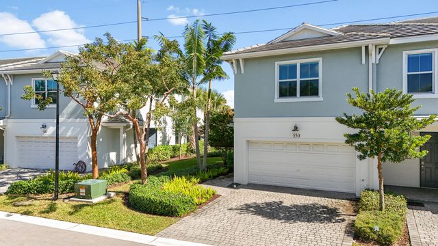 550 Parsons Way, Deerfield Beach, FL 33442