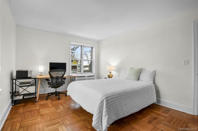 910 Stuart Avenue 2J, Mamaroneck, NY 10543