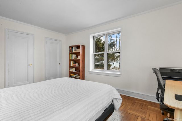 910 Stuart Avenue 2J, Mamaroneck, NY 10543