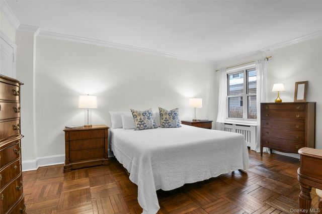 910 Stuart Avenue 2J, Mamaroneck, NY 10543