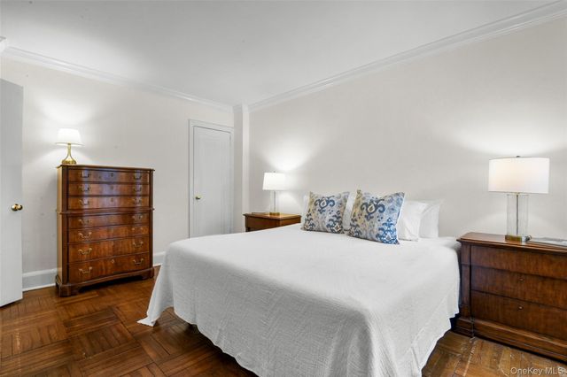 910 Stuart Avenue 2J, Mamaroneck, NY 10543