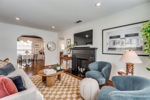 7014 Vivian Avenue, Dallas, TX 75223