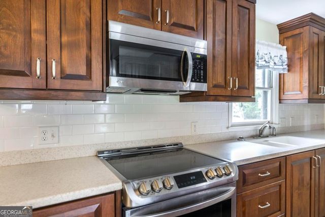 2567 Sofkee Circle, Lizella, GA 31052