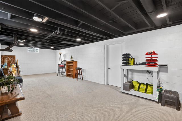 827 Williams Road, Allegan, MI 49010