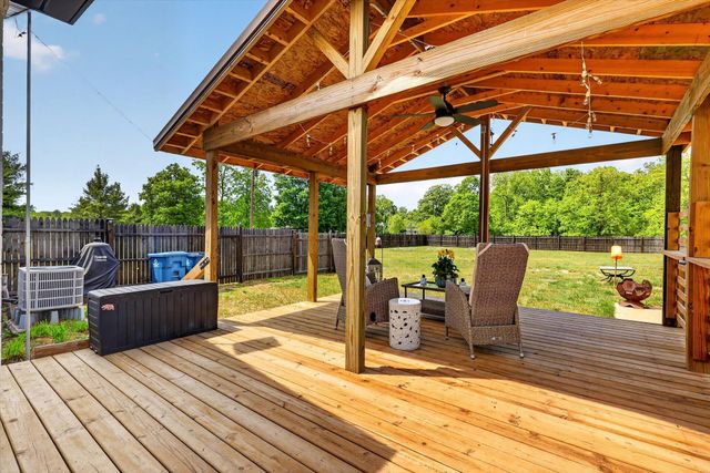 827 Williams Road, Allegan, MI 49010