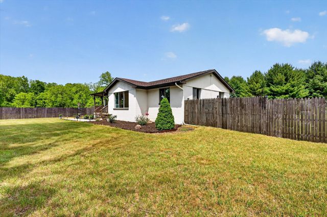 827 Williams Road, Allegan, MI 49010