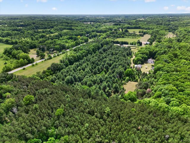 827 Williams Road, Allegan, MI 49010