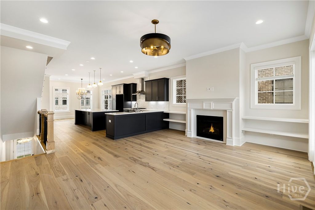 Image 15 of property listing at 359 Chatooga Lane, Savannah, GA 31401