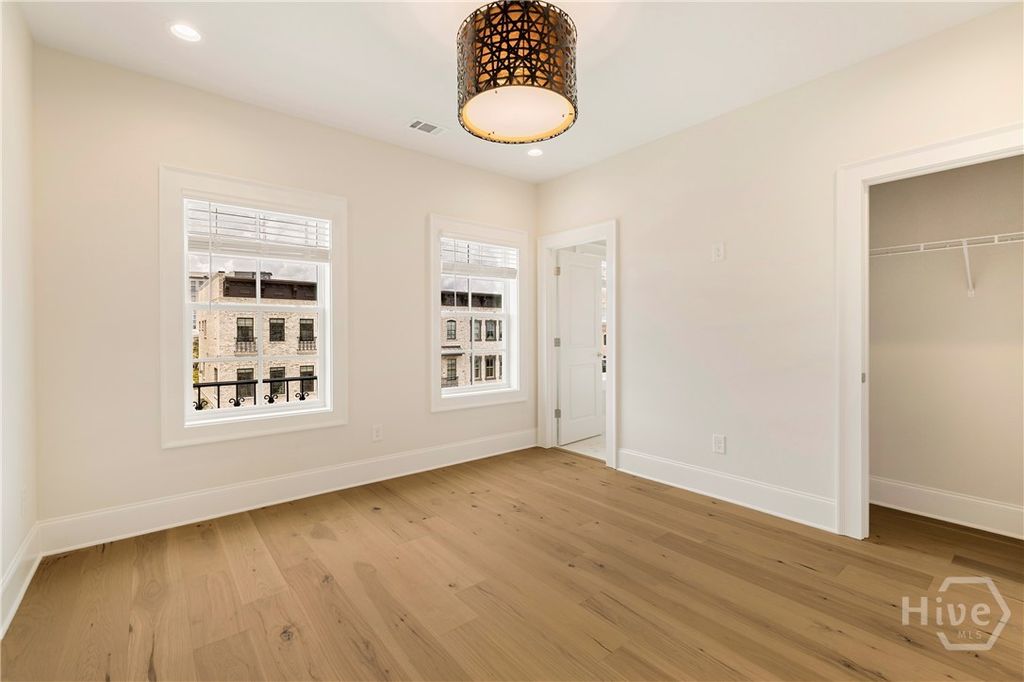Image 36 of property listing at 359 Chatooga Lane, Savannah, GA 31401