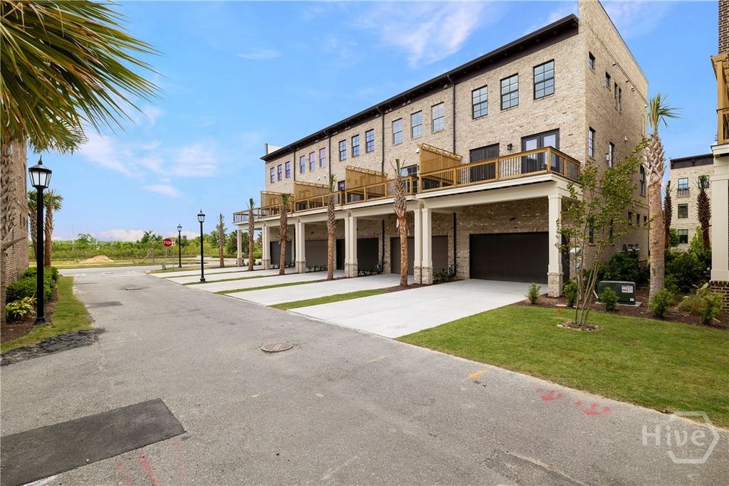 Image 39 of property listing at 359 Chatooga Lane, Savannah, GA 31401