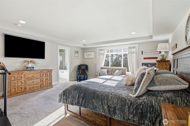 1189 Seawall Lane, Oak Harbor, WA 98277