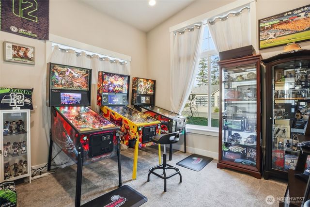 1189 Seawall Lane, Oak Harbor, WA 98277