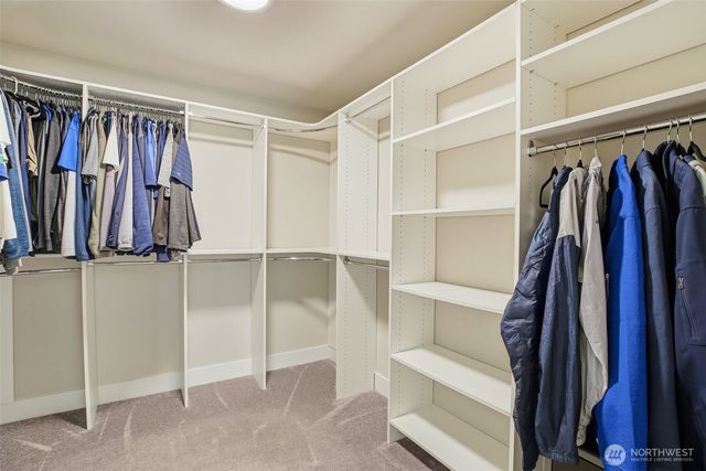 1189 Seawall Lane, Oak Harbor, WA 98277