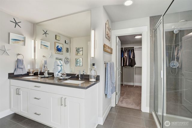 1189 Seawall Lane, Oak Harbor, WA 98277