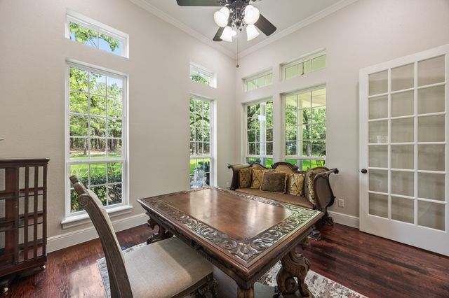 1619 Bloomfield Road, Valley View, TX 76272
