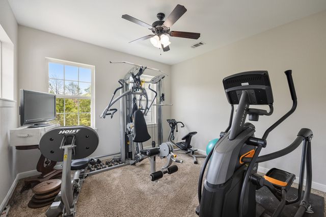 1619 Bloomfield Road, Valley View, TX 76272
